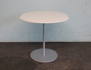 Beistelltisch On-off 252